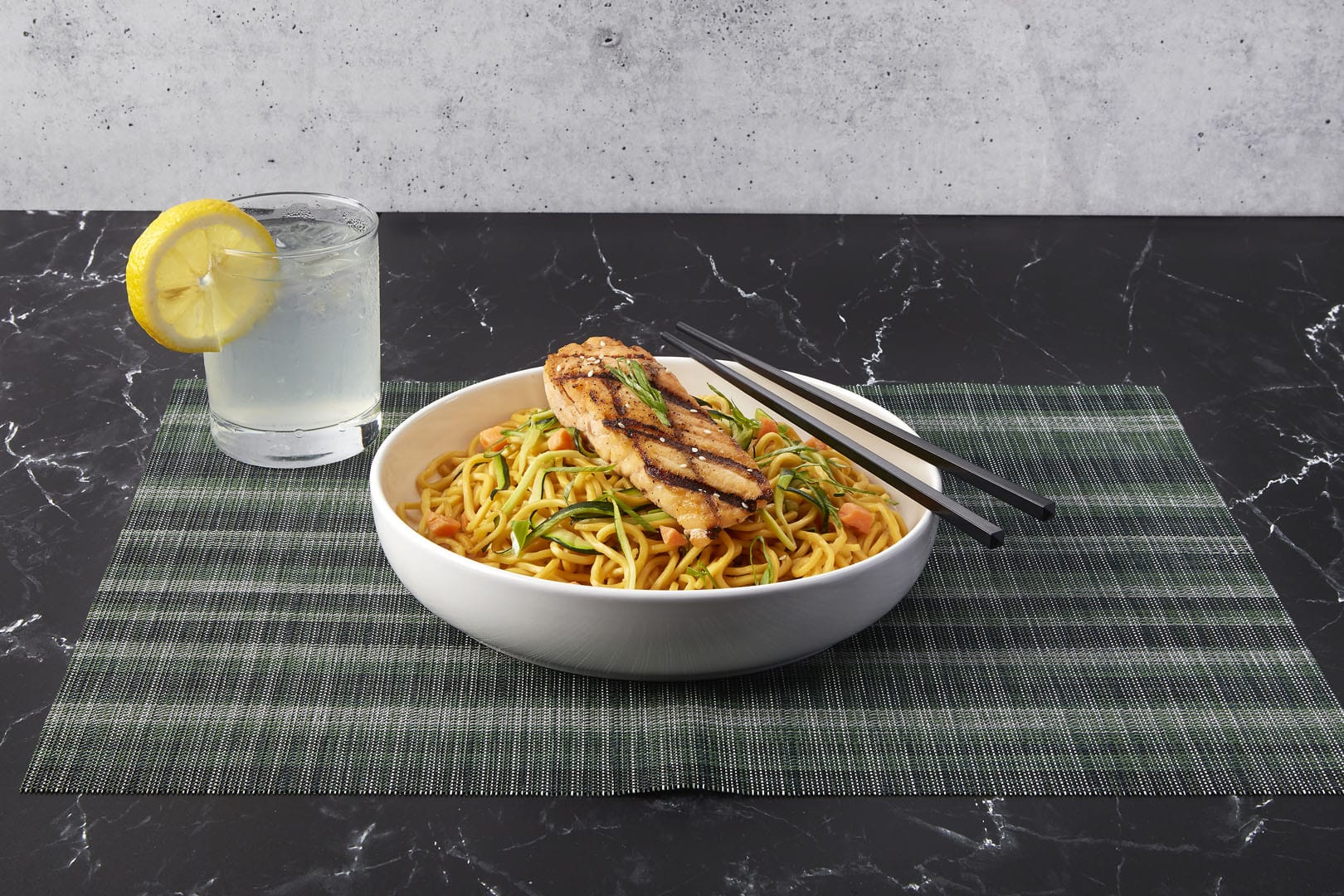 Salmon Yakisoba (Maintain) Meals of Steel